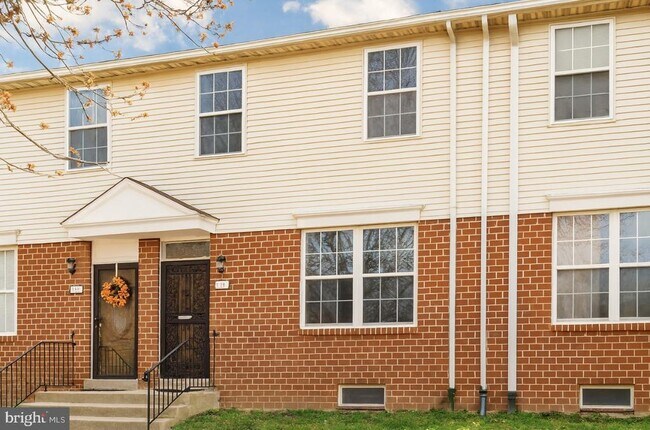 Building Photo - 60 N 46th St