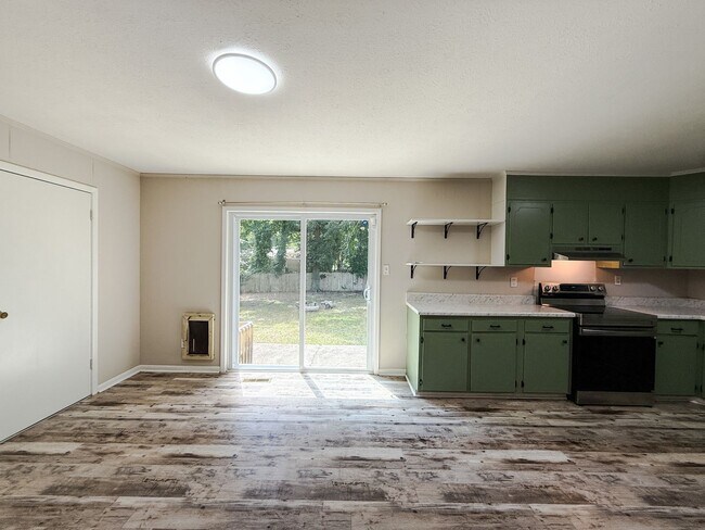 Building Photo - 7220 Ainsley St