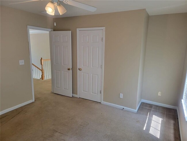 Building Photo - 1698 Broomfield Way