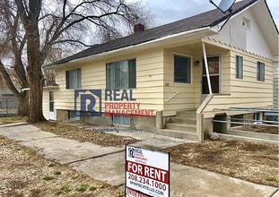 Building Photo - 355 S Hayes Ave