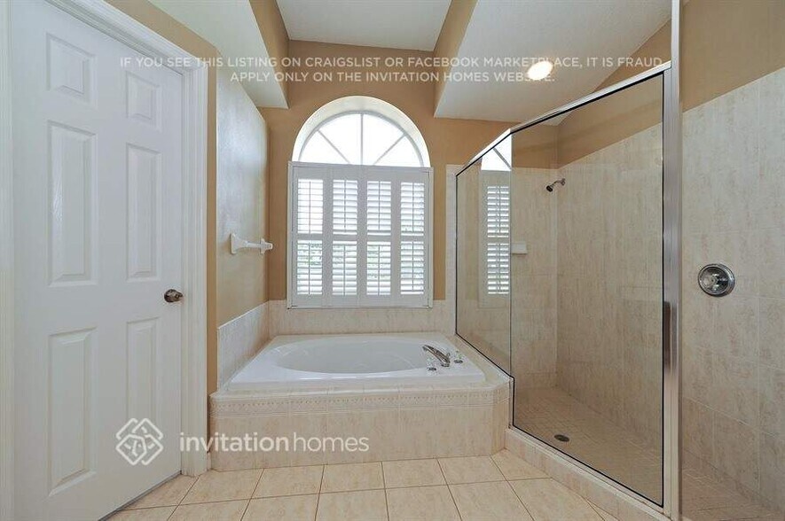 Building Photo - 1843 Winsloe Dr