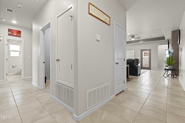 Building Photo - 12405 Northumberg Dr