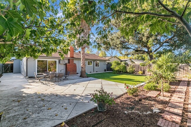 Building Photo - Beautiful 3-Bedroom 2-Bathroom San Jose Home