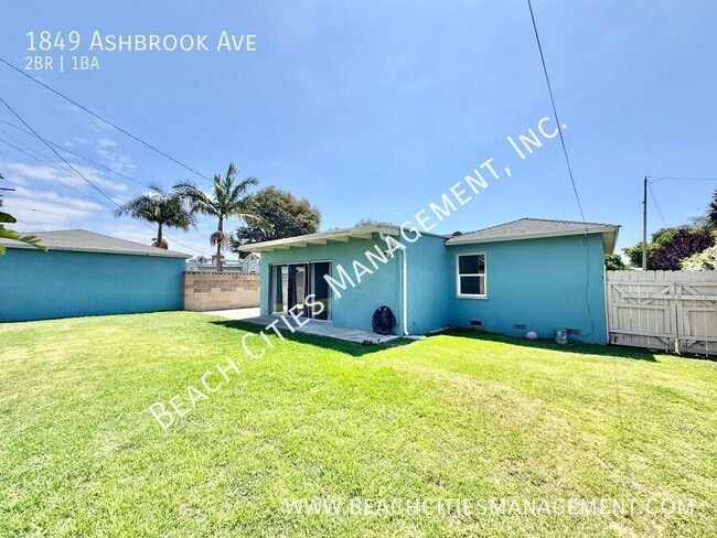 Building Photo - 1849 Ashbrook Ave