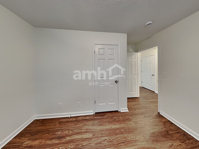 Building Photo - 5001 Open Meadow Dr