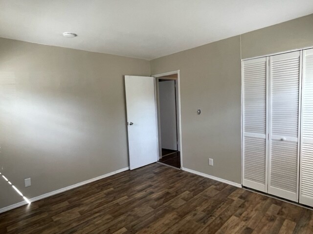 Building Photo - 1412 Tuscarora Dr