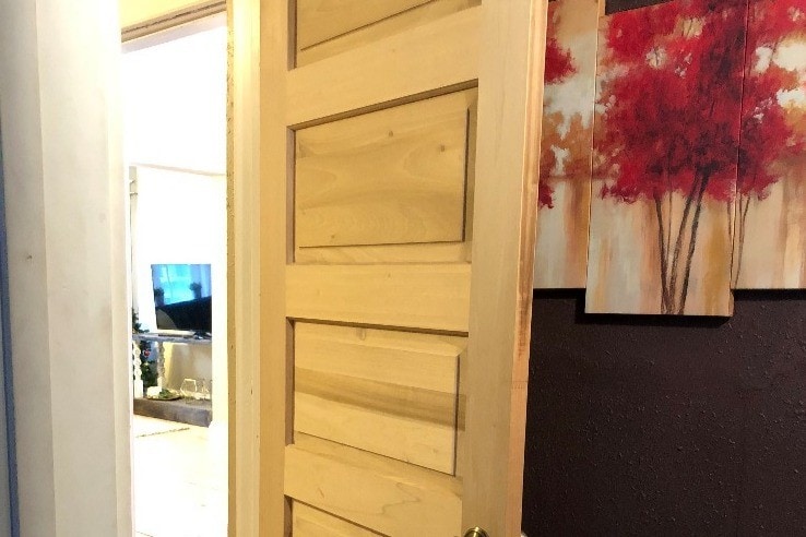 Hall - 2119 E Bradford Ave