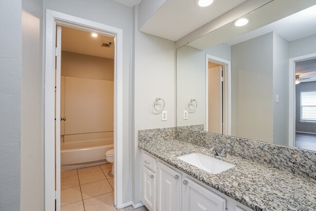 Building Photo - 3534 Duncaster Dr