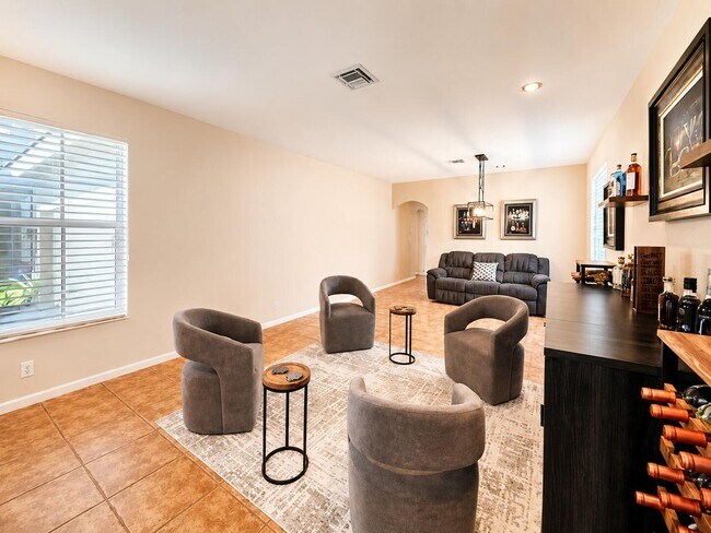 Building Photo - 5201 Sancerre Cir