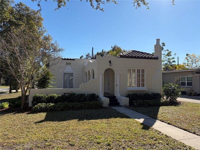 Building Photo - 48 Harvard St