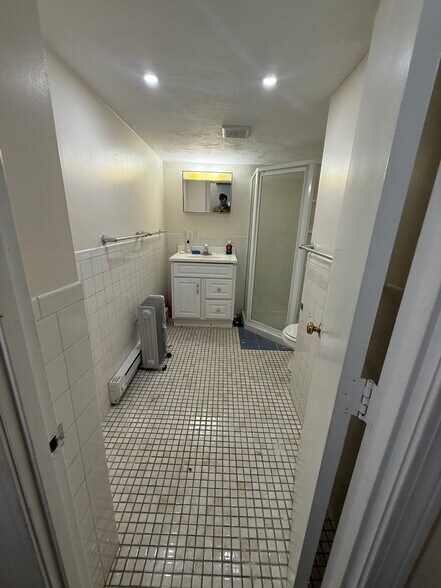 Building Photo - 34 Pratt St