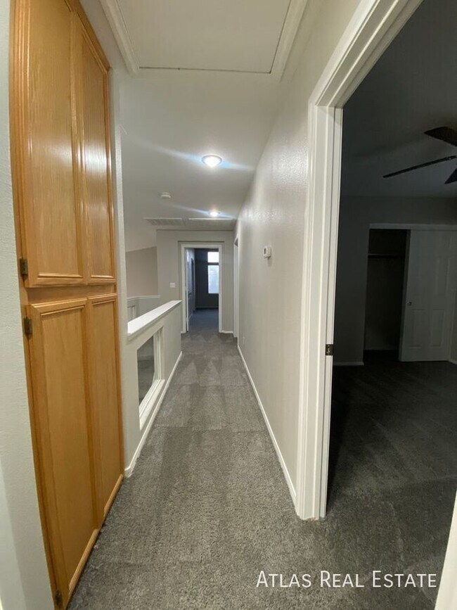 Building Photo - 6246 Apple Orchard Dr