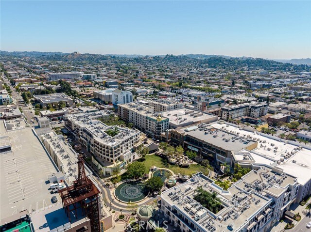 Building Photo - 352 Caruso Ave