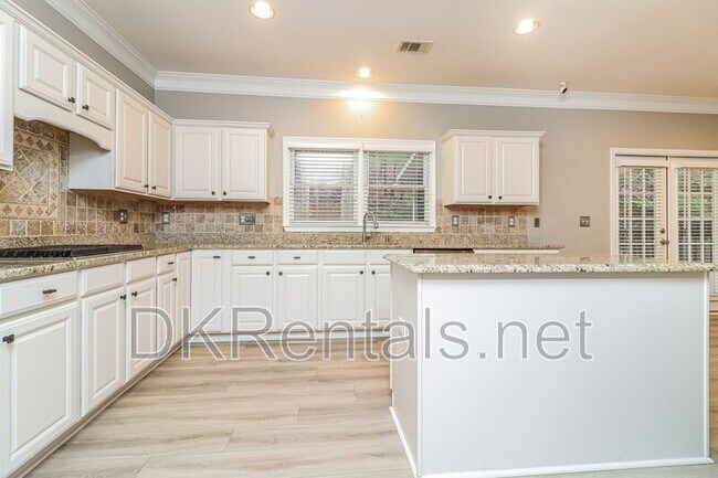 Building Photo - 1072 Blankets Creek Dr