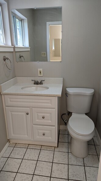 Building Photo - 3771 Orchard Ave