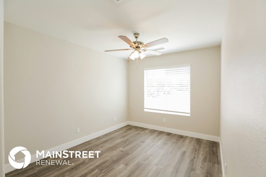 Building Photo - 6335 E Brown Rd