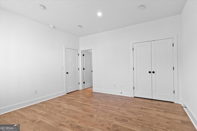 Building Photo - 3376 Macaiva Aly