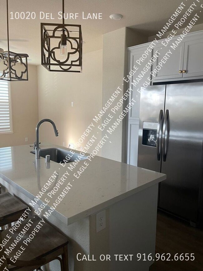 Building Photo - 2/2 Condo close to new casino  in Elk Grove