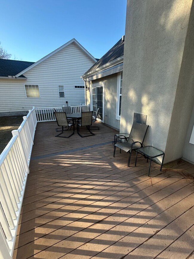 Building Photo - 4 BR, 2 BA unit in Wild Wing - Coming Soon!