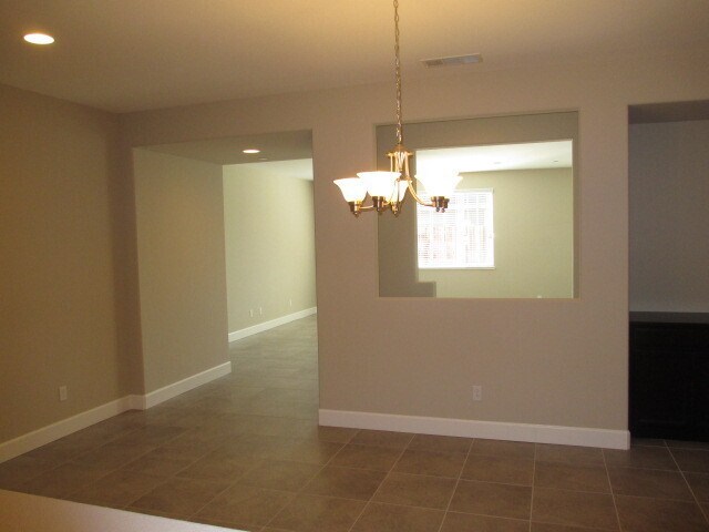 Building Photo - 4024 Jerome Way