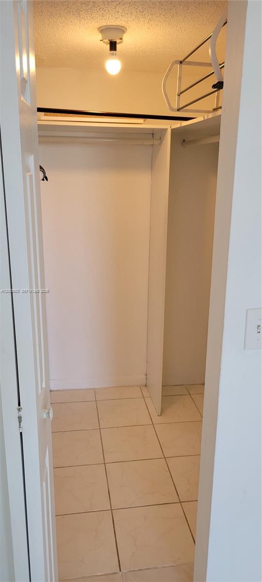 Building Photo - 13499 Biscayne Blvd