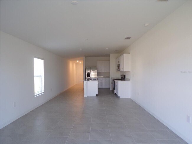 Building Photo - 26635 Jasper Wy