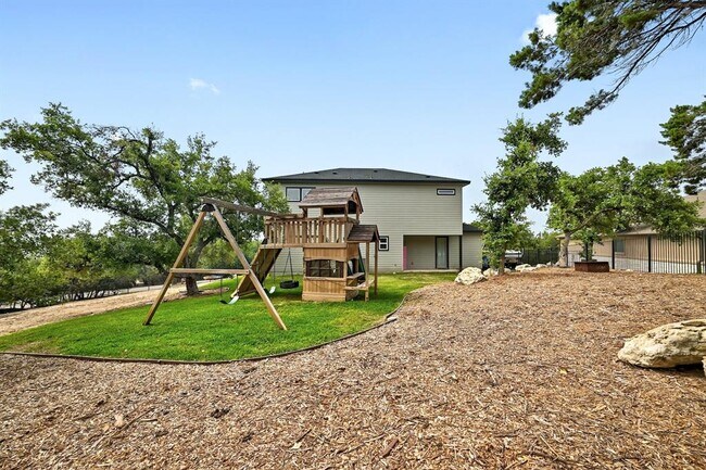 Building Photo - 18502 Venture Dr