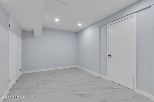 Building Photo - 24 Valley Forge Rd