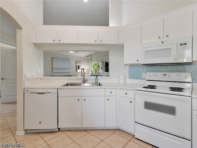 Building Photo - 1295 Sweetwater Cove