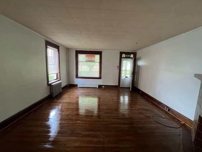 Building Photo - 4 Bedroom House near Albright College