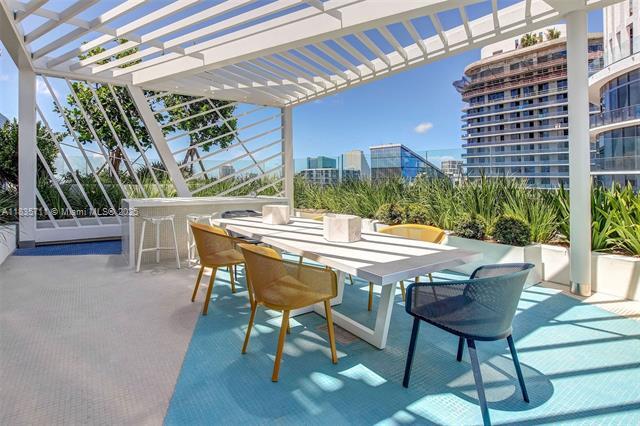 Building Photo - 55 SW 9th St