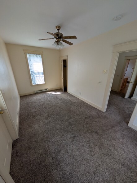Building Photo - 1827 Bellinger St