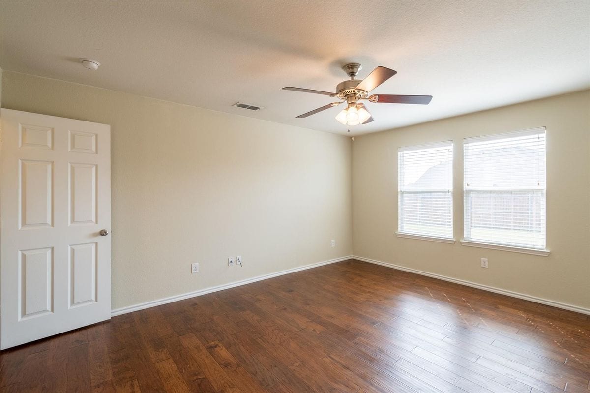 Building Photo - 5829 Mountain Bluff Dr