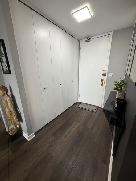 Foyer with Utility Closet - 655 W Irving Park Rd