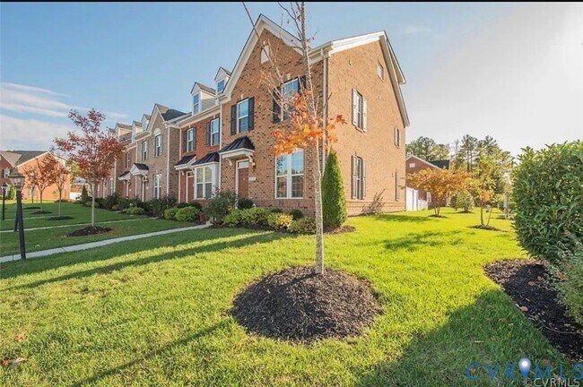 Building Photo - 11335 Sadler Walk Ln