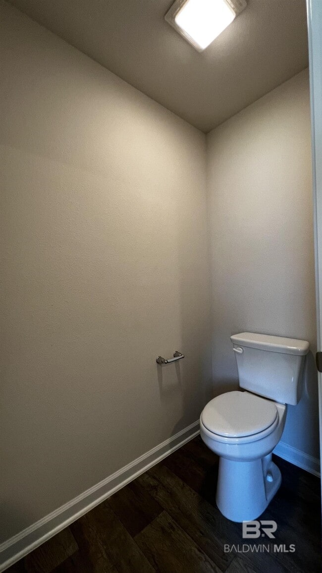Building Photo - 11207 Elemis Dr