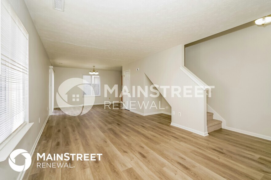 Building Photo - 2661 Grand Fir Dr