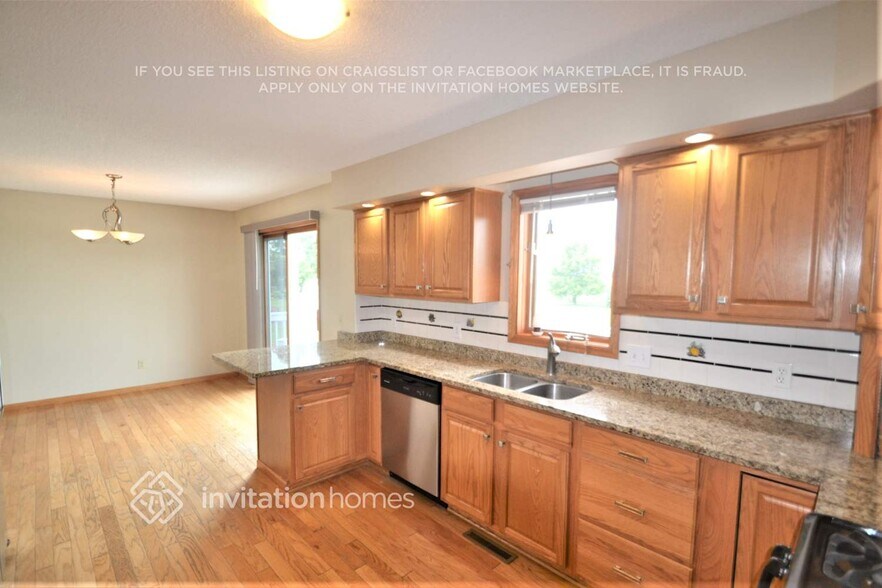 Building Photo - 13876 59th St NE