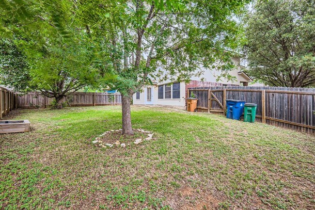 Building Photo - 11316 Canterbury Tales Ln