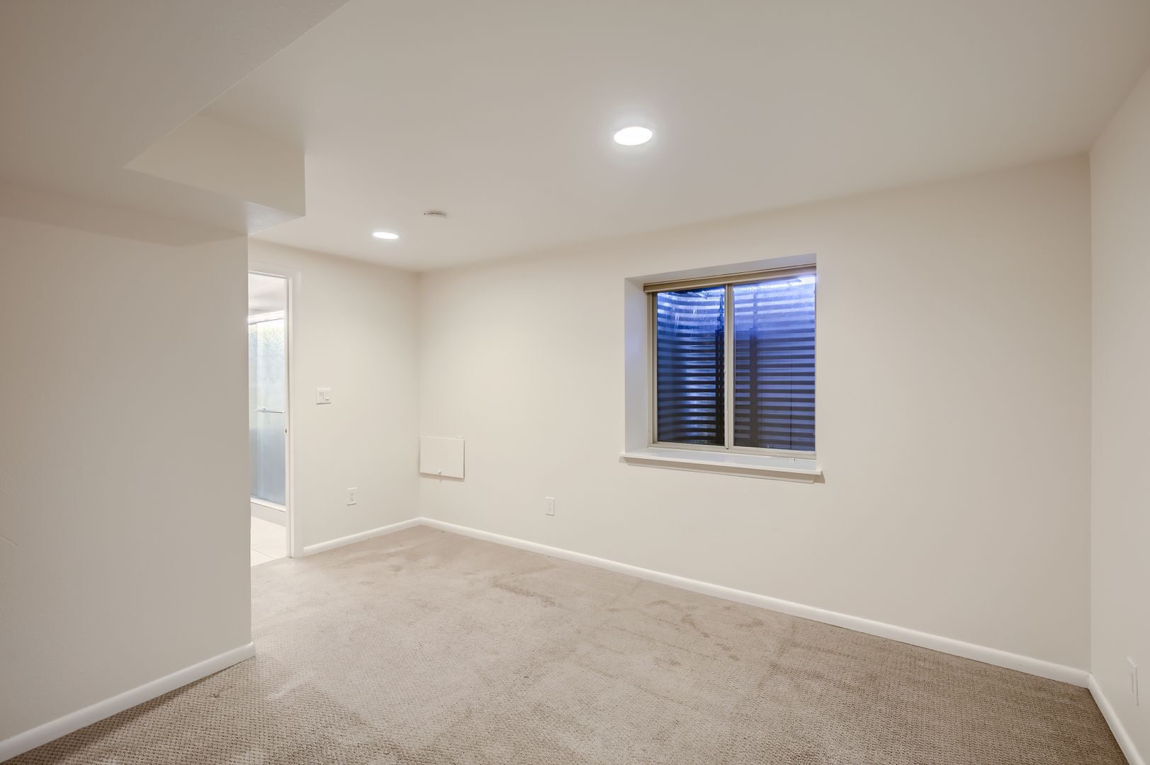 Building Photo - 1538 Chambers Dr