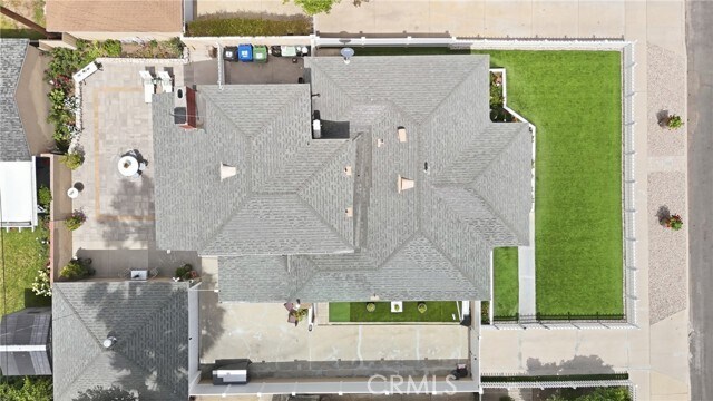 Building Photo - 6139 Jamieson Ave