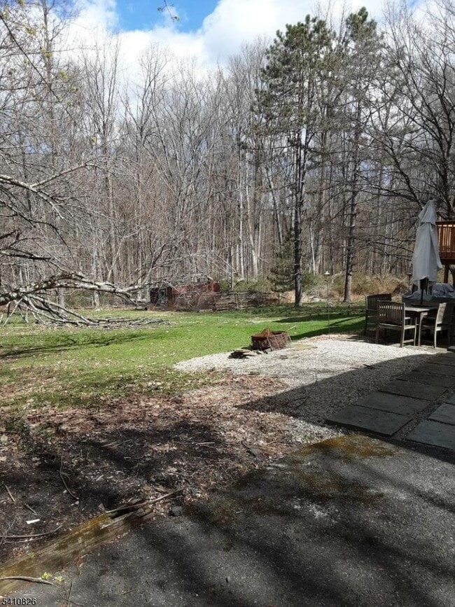 Building Photo - 309 Mountain Lake Rd