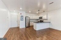 Building Photo - 6157 Ridge Ave