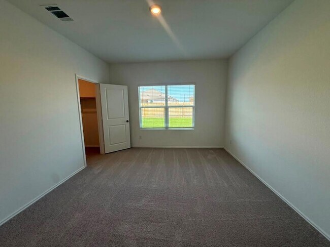 Building Photo - 17808 Indigo Bunting Ln