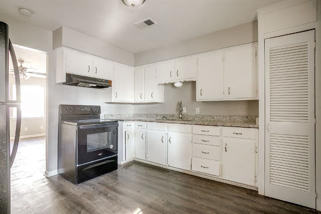 Building Photo - 2517 Normont Cir