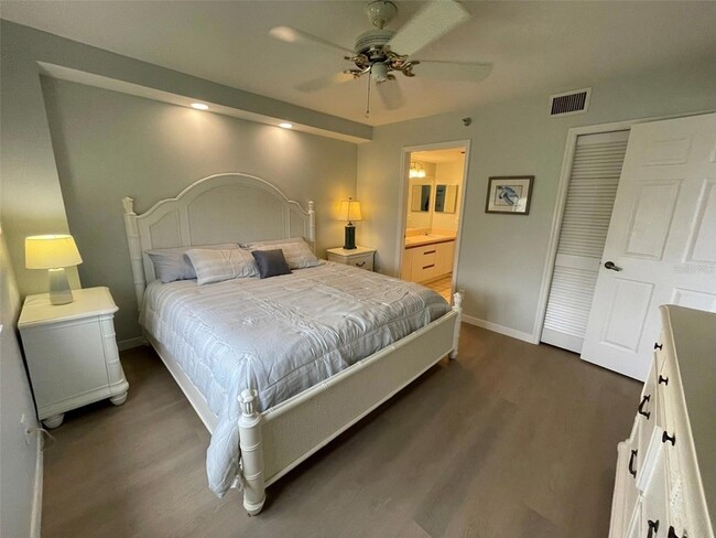 Building Photo - 2320 Terra Ceia Bay Blvd
