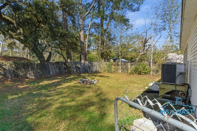 Building Photo - 3007 Meteor St