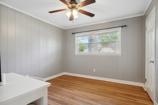 Building Photo - 336 McElroy Rd