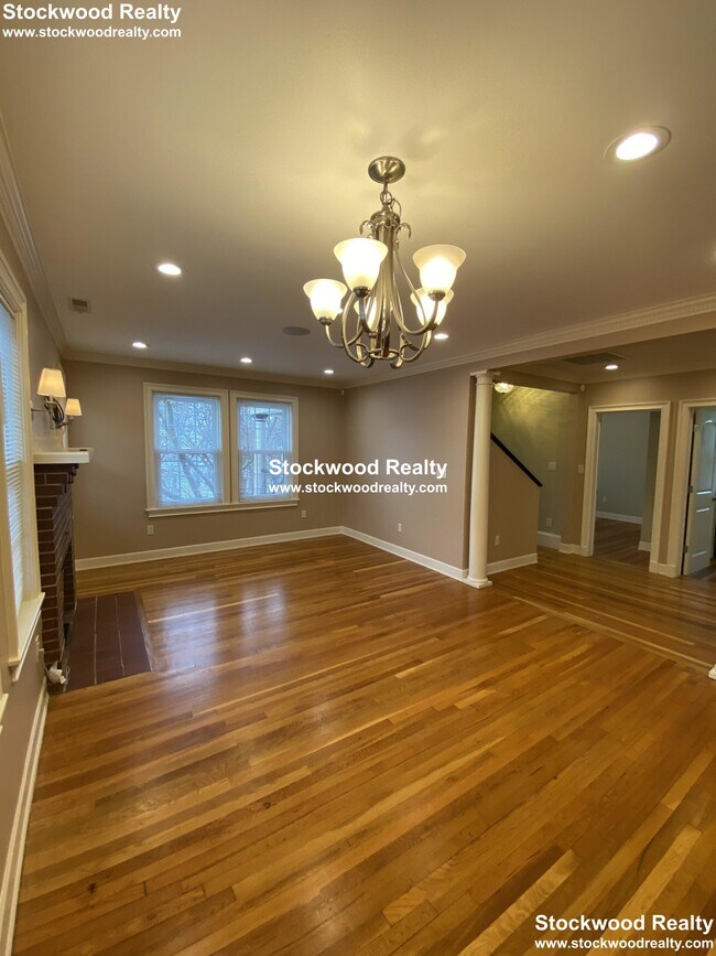 Building Photo - 152 Blue Hill Avenue