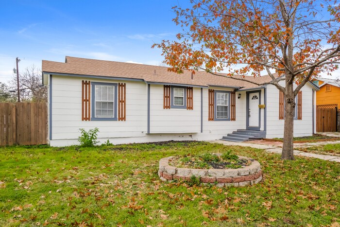 Building Photo - 294 El Monte Blvd